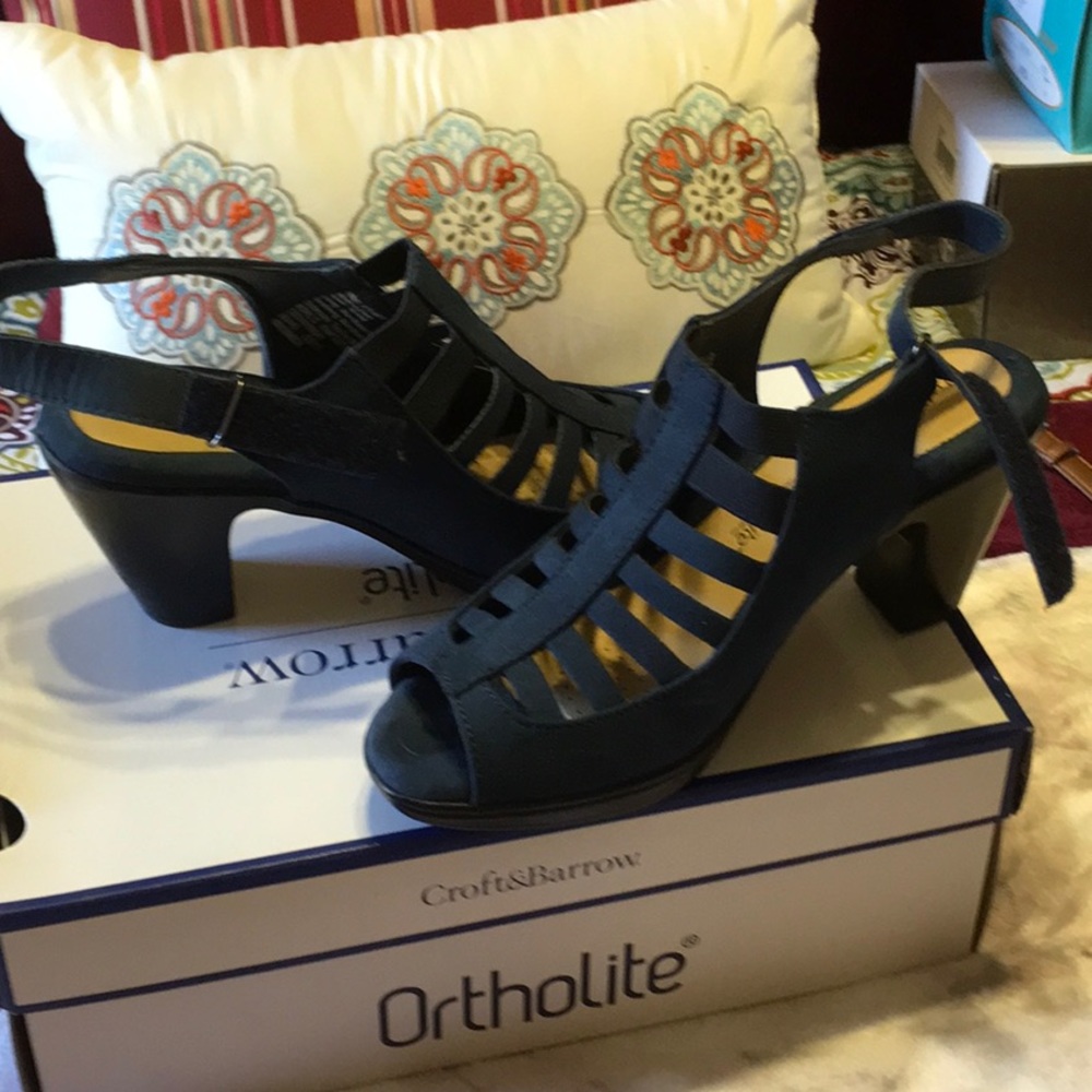 Navy suede ortholite shoes brand new